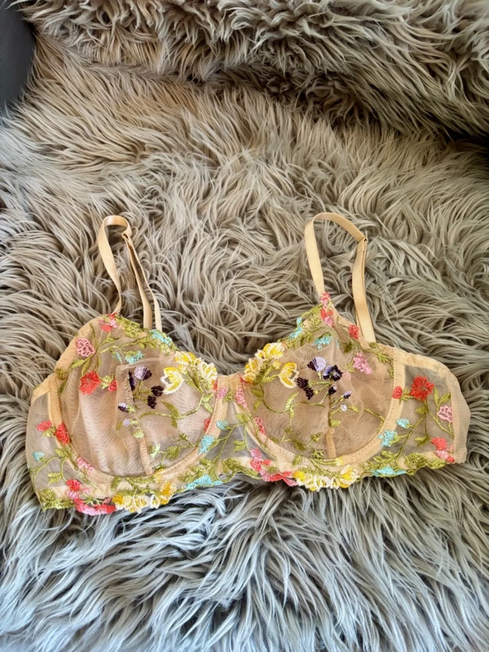 Sheer Floral Embroidered Bra Top Mesh Lace Bralette Romantic Coquette M - Picture 2 of 4